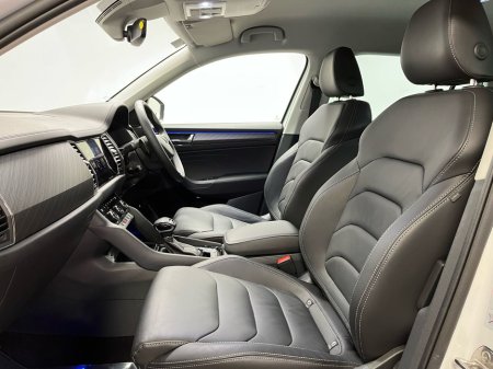 2024 Skoda Kodiaq Style 7 Seat DSG 2.0TDI 150BHP - Reversing Camera - Sat Nav - Climate Control - Heated Seats - Cruise Control - Apple CarPlay/Android Auto €55,950 thumbnail
