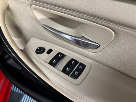 2018 BMW 3 Series 320d SE €18,950 thumbnail