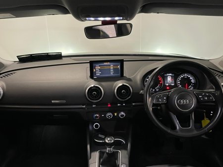2018 Audi A3 SPORTBACK 1.0 TFSI 115 SE 4DR €18,900 thumbnail