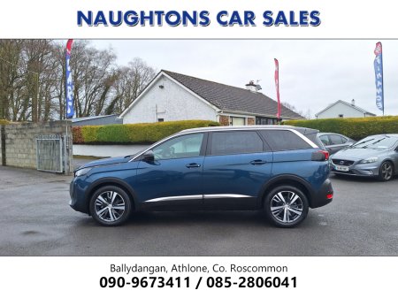 2023 Peugeot 5008 - thumbnail 4