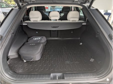 2022 Kia EV6 - thumbnail 8