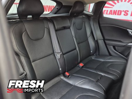 2015 Volvo V40 - thumbnail 23