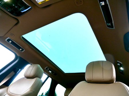 2024 Land Rover Range Rover SWB 3.0 I6 PHEV SE €128,950 thumbnail