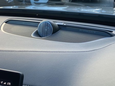 2025 Volvo XC90 *Ultra* T8 PHEV AWD Auto €82,900 thumbnail