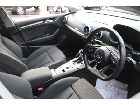 2017 Audi A3 1.4 TFSI 5DR AUTOMATIC SPORT €15,950 thumbnail