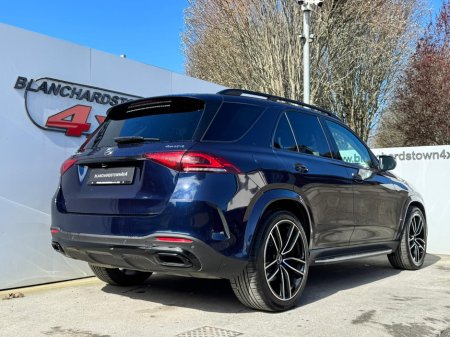 2021 Mercedes-Benz GLE Class - thumbnail 2