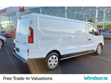 2022 Renault Trafic LL30 BLUE DCI 130 BUSIN €20,995 thumbnail