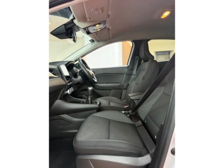 2022 Renault Captur ICONIC EDITION NAEB TCE 90 MAN €16,950 thumbnail