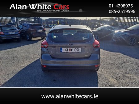 2016 Ford Focus - thumbnail 7