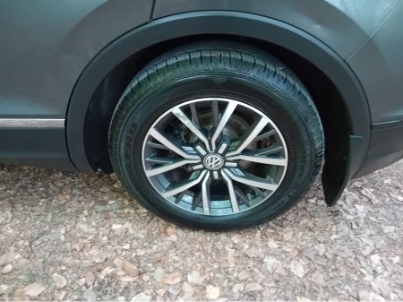 2017 Volkswagen Tiguan - photo 38