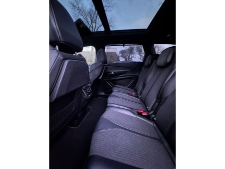 2020 Peugeot 5008 GT LINE 1.2 130 Pan Roof €19,800 thumbnail