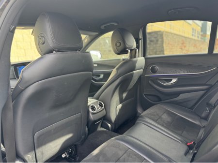 2019 Mercedes-Benz E Class - thumbnail 18