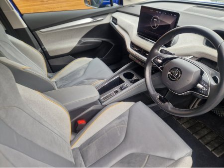 2023 Skoda Enyaq 82 KWH BIGGER BATTERY 80(125 KC) / LOUNGE / HALF-LEATHER / CAMERA / LANE ASSIST / 19" ALLOYS / *FINANCE OPTIONS AVAILABLE* €29,985 thumbnail