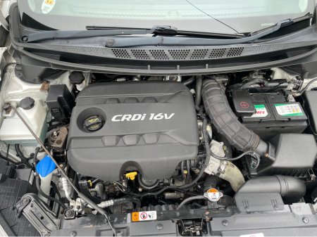 2012 Kia Ceed - thumbnail 16