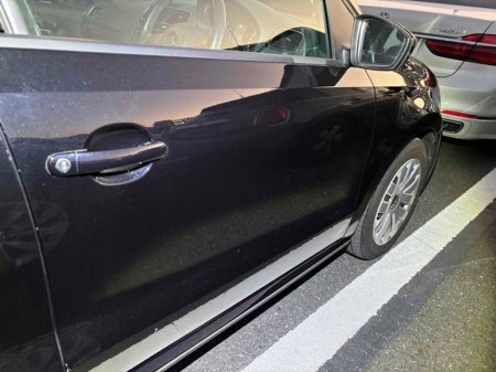 2013 Volkswagen Polo - thumbnail 2