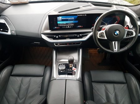 2025 BMW XM - photo 4