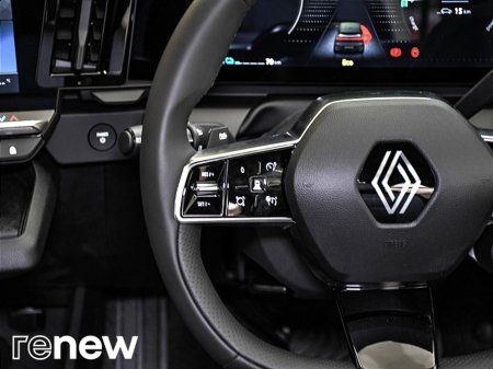 2024 Renault Megane E-Tech Techno EV60 220hp €29,900 thumbnail