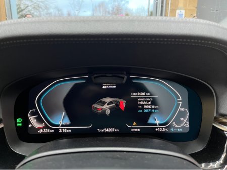 2020 BMW 5 Series €32950 2020 BMW 530E LUXURY EDITION JOY+ 2.0 AUTOMATIC / CRUISE CONTROL / 360° PARKING CAMERA / ELECTRIC MEMORY & HEATED SEATS / HEATED REAR SEATS / AMBIENT LIGHTS €32,950 thumbnail