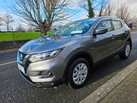 2019 Nissan Qashqai 1.2 XE 18 4DR €17,950 thumbnail