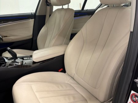 2017 BMW 5 Series - thumbnail 7