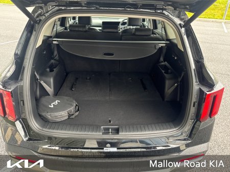 2025 Kia Sorento - thumbnail 13