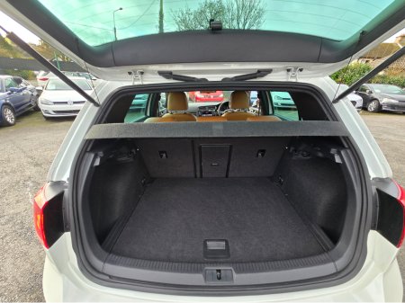 2014 Volkswagen Golf (142) SPECIAL TAN LEATHER SEATS  HIGH-LINE EDITION REV-CAMERA HI-SPEC STUNNING CAR €14,450 thumbnail