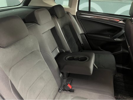 2019 Volkswagen Tiguan - thumbnail 14