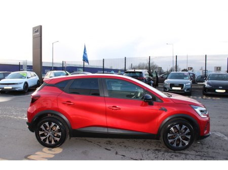 2023 Renault Captur TCe 90 Evolution €21,950 thumbnail