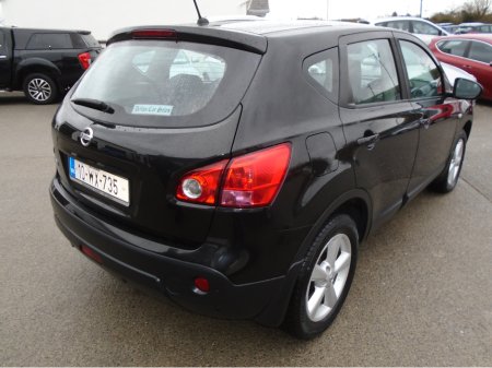 2010 Nissan Qashqai 1.6 SVE 5DR €2,600 thumbnail