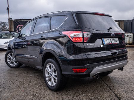 2017 Ford Kuga 2017 Kuga 1.5d TITANIUM/High spec/Warranty €13,888 thumbnail