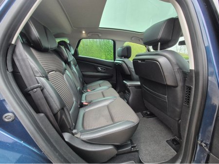 2019 Renault Scenic SIGNATURE TCE 140PS 5DR €14,950 thumbnail