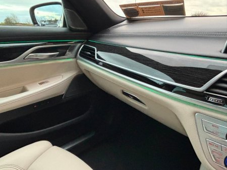 2020 BMW 7 Series - thumbnail 45