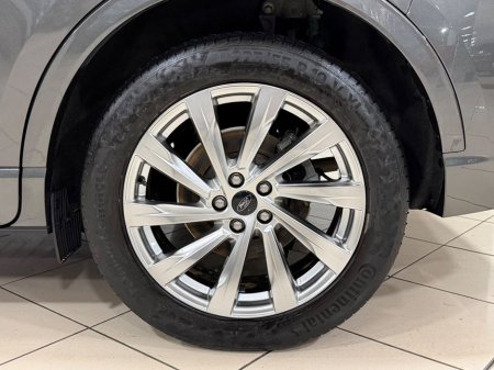 2023 Ford Kuga VIGNALE HYBRID=HUGE SPEC//ONLY 24000 KMS//1 OWNER=FULL SERVICE HISTORY=TAILORED FINANCE PACKAGES AVAILABLE=TRADE IN'S WELCOME €31,995 thumbnail