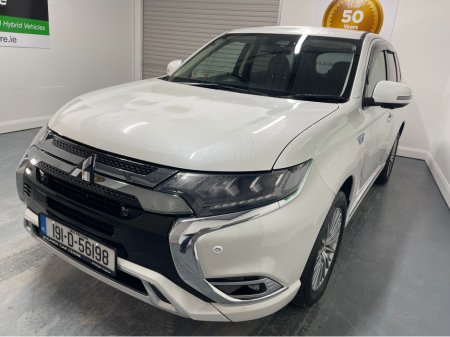 2019 Mitsubishi Outlander (Low Kms) HYBRID 2.4 PHEV AUTOMATIC 5DR MODEL  www.bolandscarcentre.ie €22,900 thumbnail