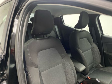 2023 Renault Clio - thumbnail 19