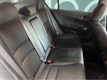 2018 Honda Accord - thumbnail 14