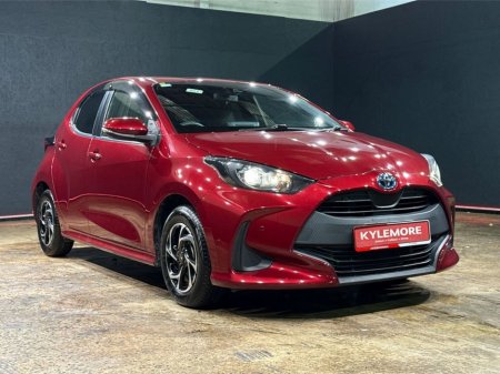 2021 Toyota Yaris 1.5 HYBRID - ALLOY WHEELS- REAR CAMERA €15,950 thumbnail