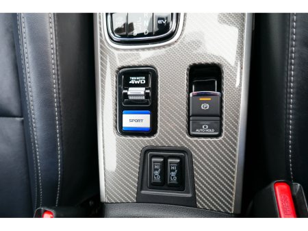 2020 Mitsubishi Outlander 2.4 DYNAMICS PHEV 221 €23,500 thumbnail