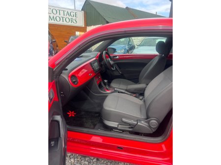 2016 Volkswagen Beetle - thumbnail 5