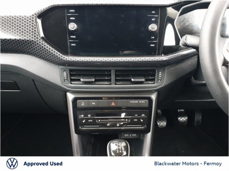 2023 Volkswagen T-Cross 1.0TSI 110BHP STYLE WITH USB-C €24,950 thumbnail