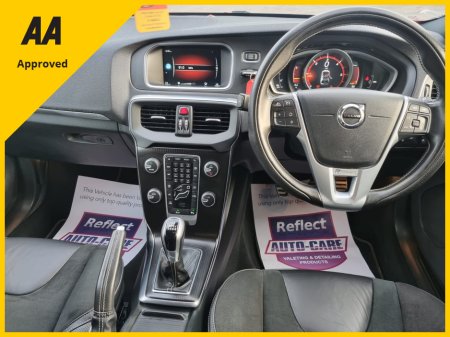 2016 Volvo V40 - thumbnail 12