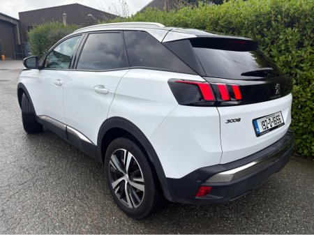 2019 Peugeot 3008 ALLURE 1.2 130 AUTOMATIC 6.2 4 €20,950 thumbnail