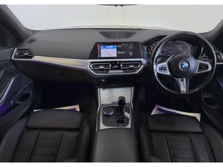 2021 BMW 3 Series - thumbnail 12