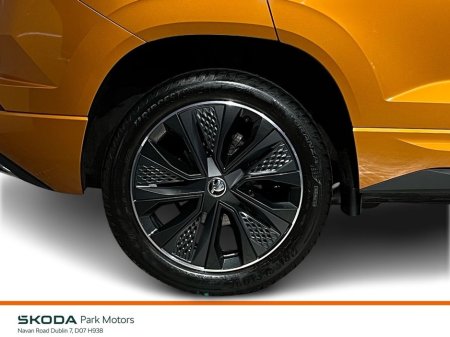 2023 Skoda Karoq Sportline DSG 2.0TDI 115BHP - Reversing Camera - Climate Control - Heated Seats - Cruise Control - Apple CarPlay/Android Auto €40,950 thumbnail