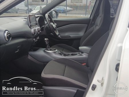 2021 Nissan Juke - thumbnail 11