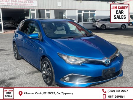 2016 Toyota Auris - thumbnail 1