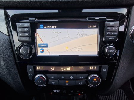 2018 Nissan Qashqai LOW MILES-N-CONNECTA-PAN.ROOF-CAMERAS- €14,450 thumbnail