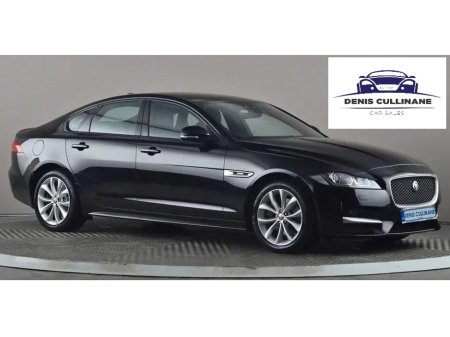 2017 Jaguar XF - thumbnail 1