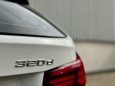 2018 BMW 3 Series - thumbnail 7