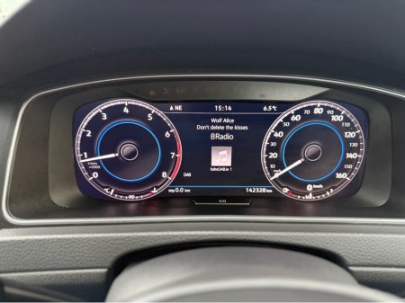 2018 Volkswagen Golf SE NAVIGATION 1.5 TSI BLUEMOTION TECHNOLOGY, 1.4, MANUAL, 2 YEAR NCT, LOW TAX, LOW INSURANCE €16,995 thumbnail